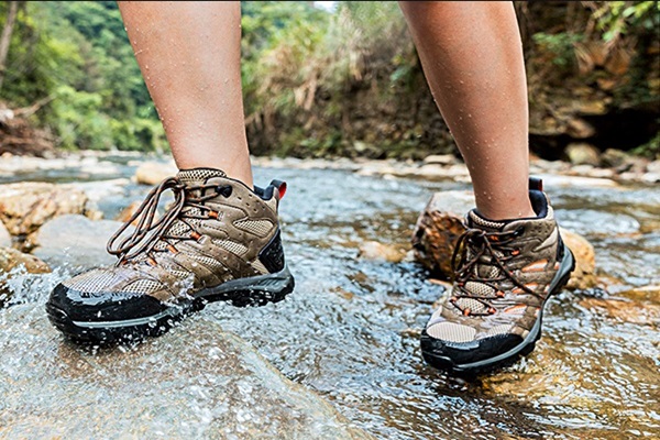 حذف کنید نه اضافه! روش 10 کیلو سبک تر قدم بردارید در طبیعت گردی و کوهنوردی